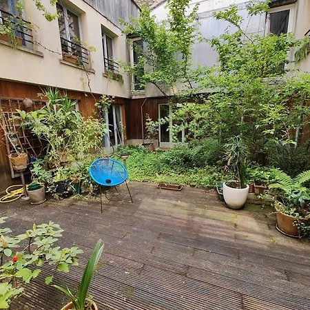 A L'oree Du Marais Париж