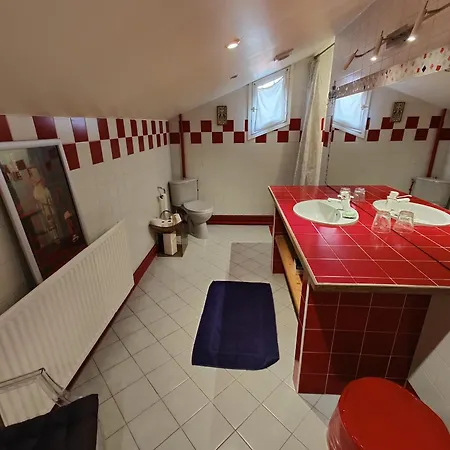 Homestay A L'oree Du Marais